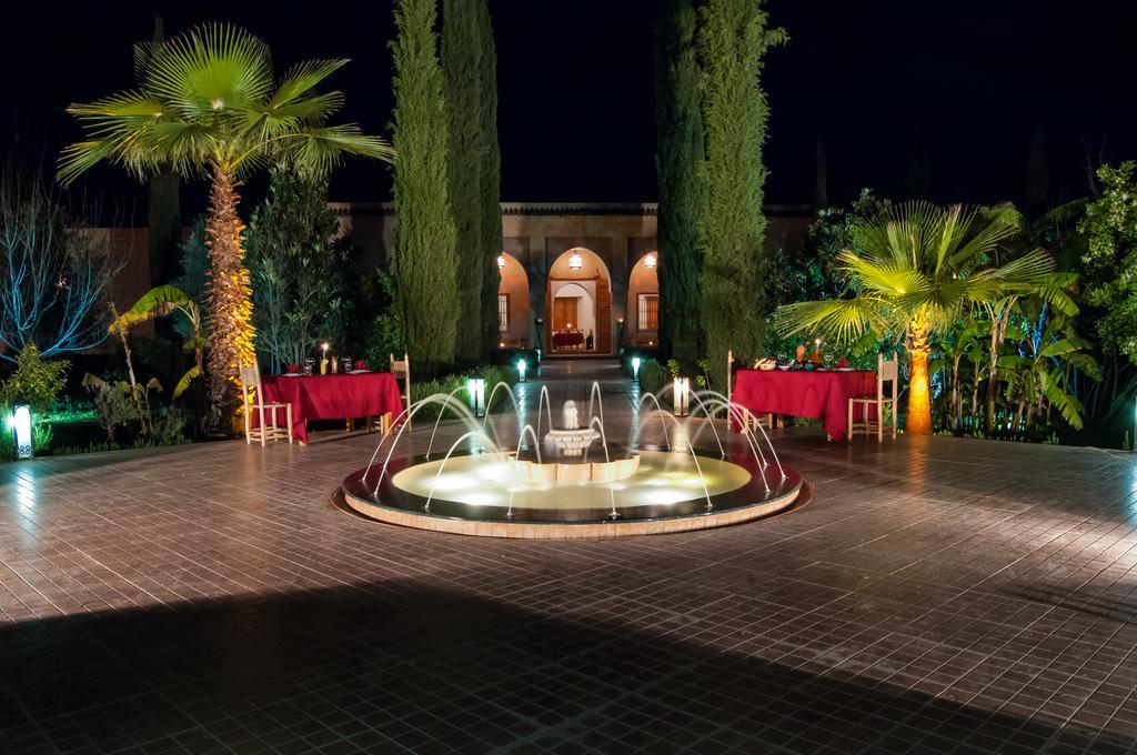 Riad Sougtani Tazrou المظهر الخارجي الصورة